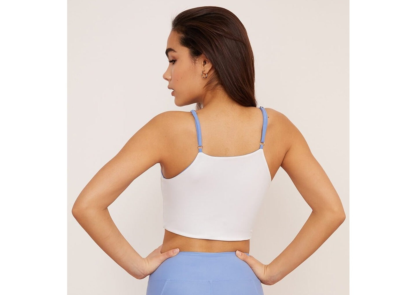 Juniper Wende-Criss-Cross-Vierwege-Top