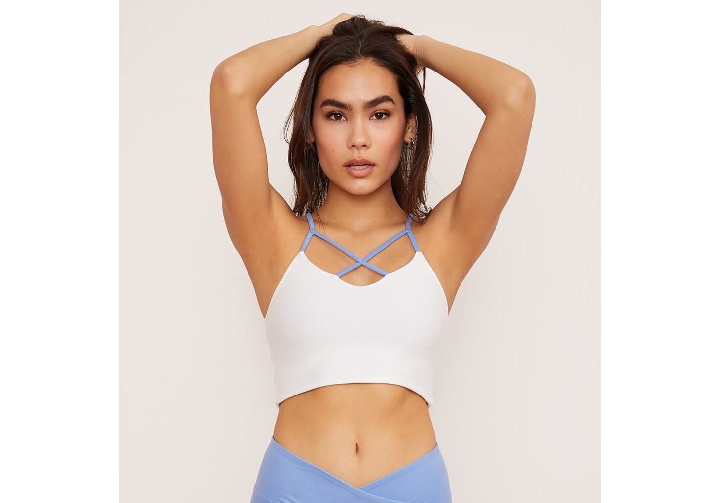 Juniper Wende-Criss-Cross-Vierwege-Top